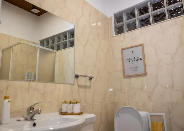 Quinta Macas By Sh *